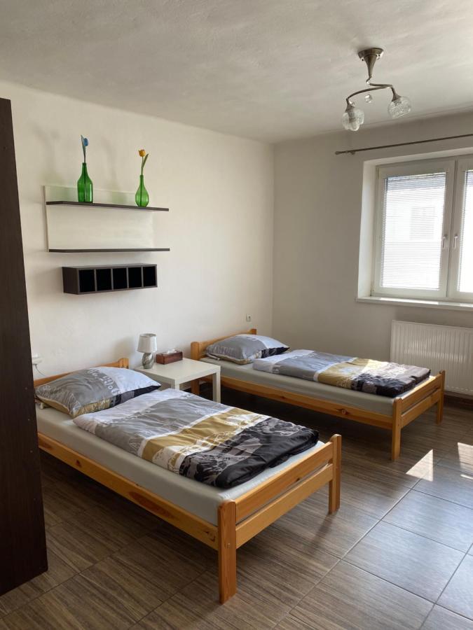 Spacious Apartment With Free Parking Zvolen Dış mekan fotoğraf