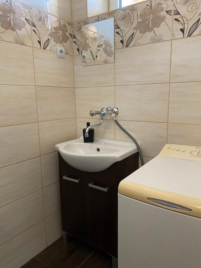 Spacious Apartment With Free Parking Zvolen Dış mekan fotoğraf